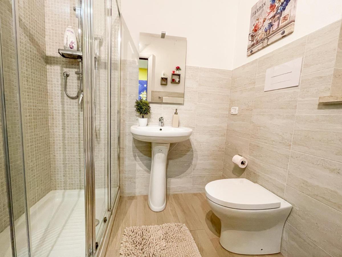 Al Politeama Rooms B&B Palermo Exterior photo